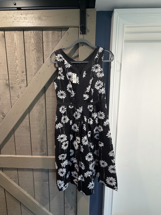 Talbots Dresses & Skirts - NWT Talbots Floral Dress